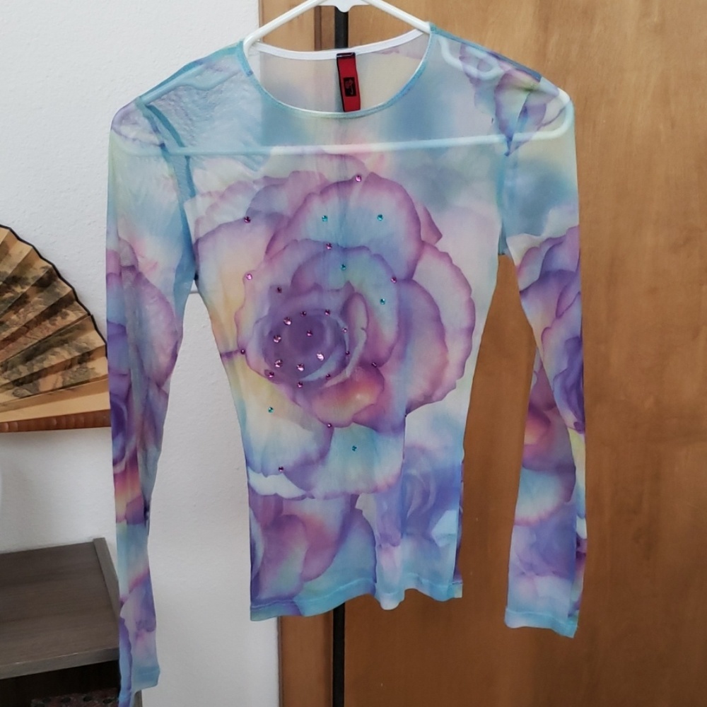 Tee shirt